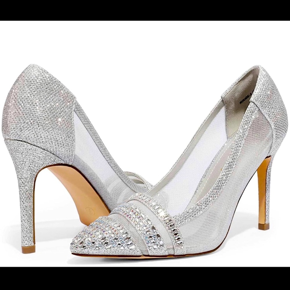 Brand new beautiful size 9 heels